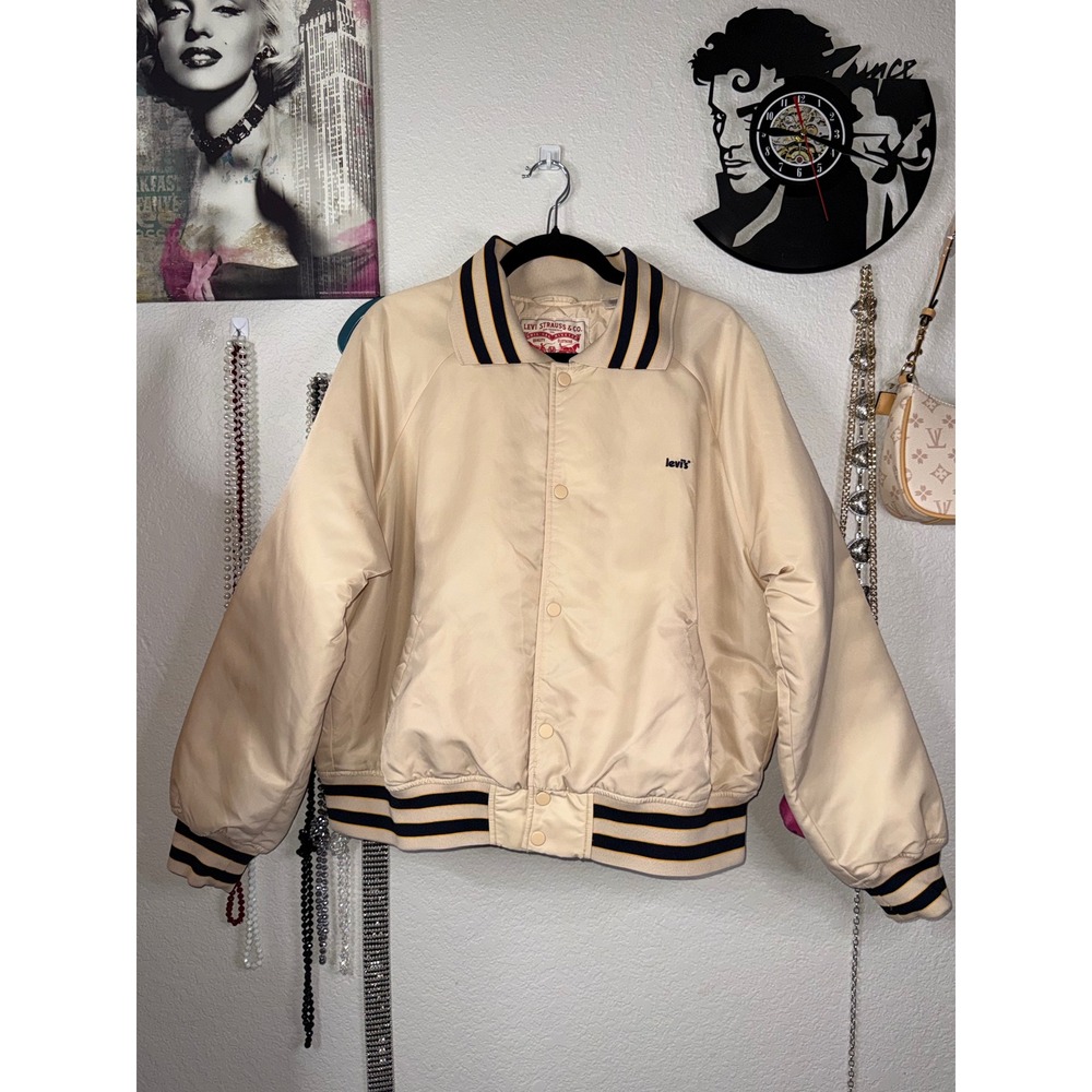 Levis Mens XL Tan Satin Varsity Bomber Jacket Quilted Lined NWOT
